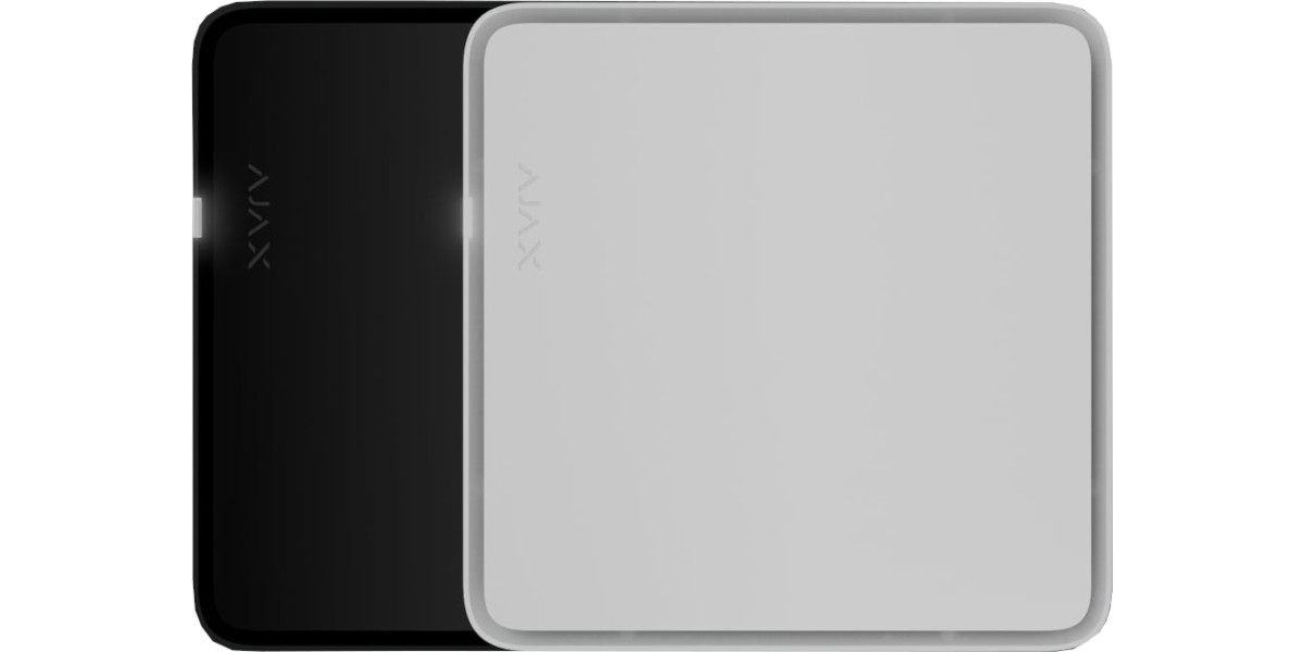 Ajax NVR HAC - черен и бял корпус, преден изглед Ajax NVR HAC - преден панел в черен и бял цвят